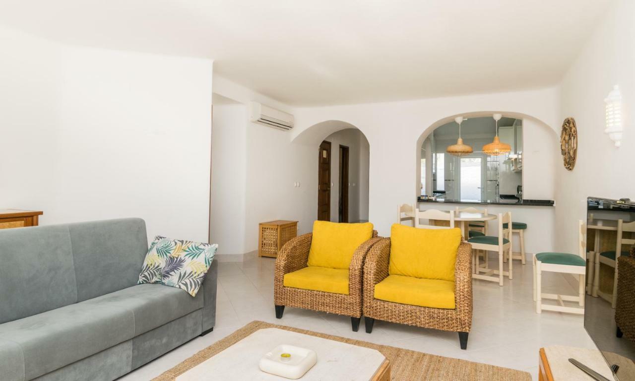 Great S.Rafael Aprt. Walking Distance To The Beach Albufeira Exterior photo